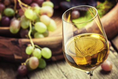 A Few Good Reasons to Offer Organic Wine (and Some Top Bottles for 2025)